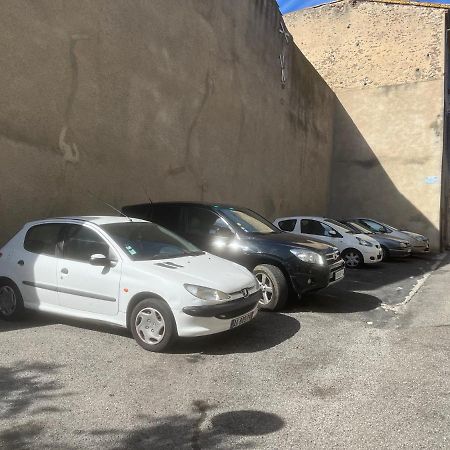 Jouxtant Le Canal Du Midi Trèbes Εξωτερικό φωτογραφία